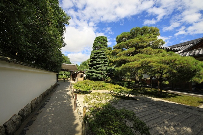 2012 京都東山　銀閣寺 012.JPG